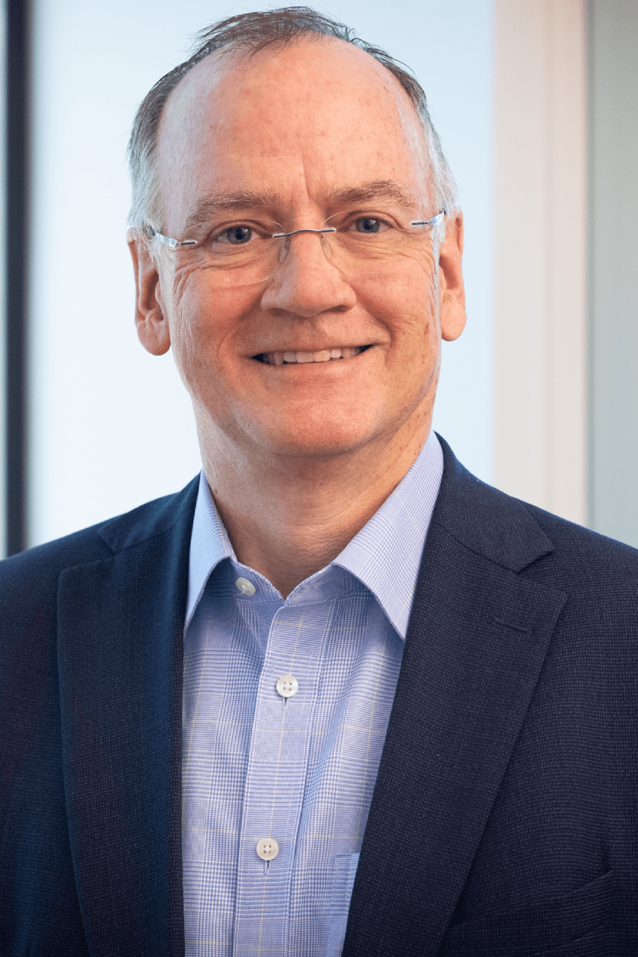  Senior Prof. Dr. Michael Dowling