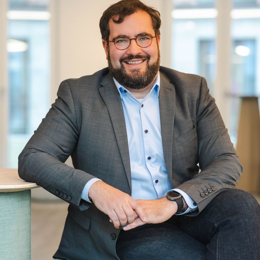 Univ.-Prof. Dr.  Georg Loscher