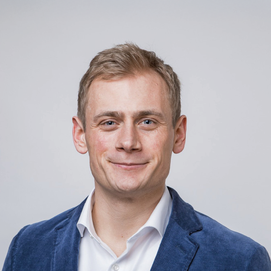 Dr. Maurice  Steinhoff